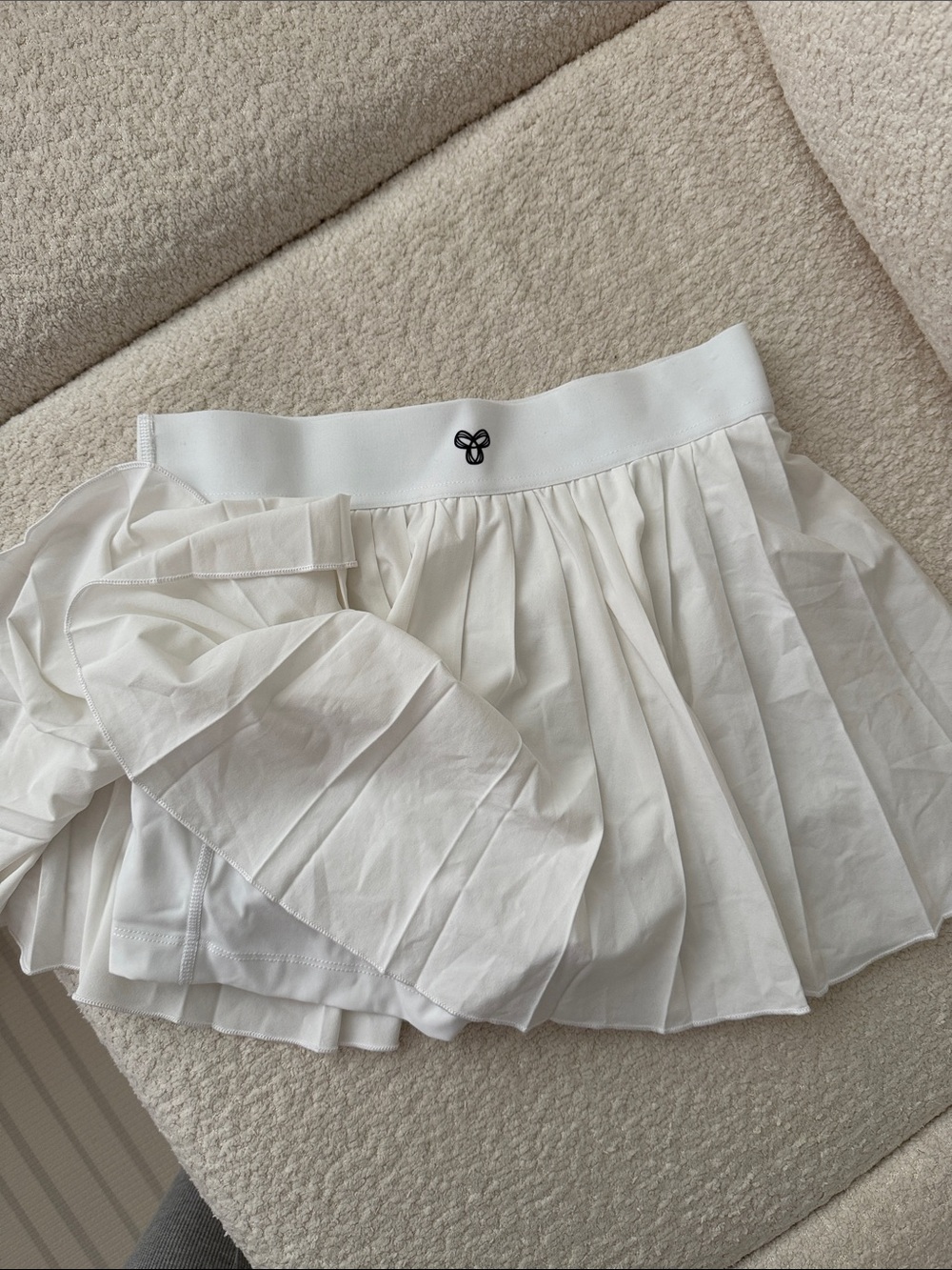 TNA TENNIS SKIRT